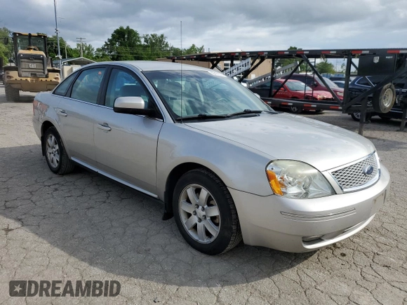 2007 Ford Five Hundred SEL z VIN 1FAHP27177G131104, wystawiony jako Copart lot #55451274 z przebiegiem 125 347 mil mil oraz Czysty tytuł • Clean title. Historia ofert i sprzedaży dostępna na DreamBid. Obrazek 4.