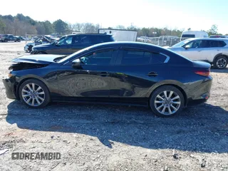 2022 Mazda 3 Select z VIN 3MZBPABL6NM304906, wystawiony jako IAAI lot #41634685 z przebiegiem 48 372 mil mil oraz . Historia ofert i sprzedaży dostępna na DreamBid. Obrazek 14.