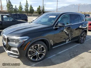 2021 BMW X5 sDrive40i with VIN 5UXCR4C08M9G71022, listed as a Copart auction lot 45774145 with 20,708 mi miles and Salvage Title. Bid and sale history available at carsss.com. Image 1.