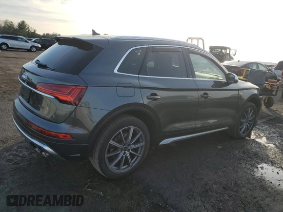 2022 Audi SQ5 Premium Plus with VIN WA1B4AFY8N2091606, listed as a Copart auction lot 86721464 with 10,869 mi miles and Salvage Title. Bid and sale history available at carsss.com. Image 3.