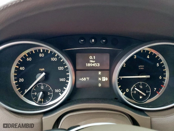 2011 Mercedes-Benz GL-Class GL 450 with VIN 4JGBF7BE5BA650766, listed as a Copart auction lot 51236455 with 189,453 mi miles and Clean Title. Bid and sale history available at carsss.com. Image 9.