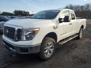 2018 Nissan Titan z VIN 1N6AA1C48JN508109, wystawiony jako Copart lot #85744234 z przebiegiem 85 426 mil mil oraz Czysty tytuł • Clean title. Historia ofert i sprzedaży dostępna na DreamBid. Obrazek 1.