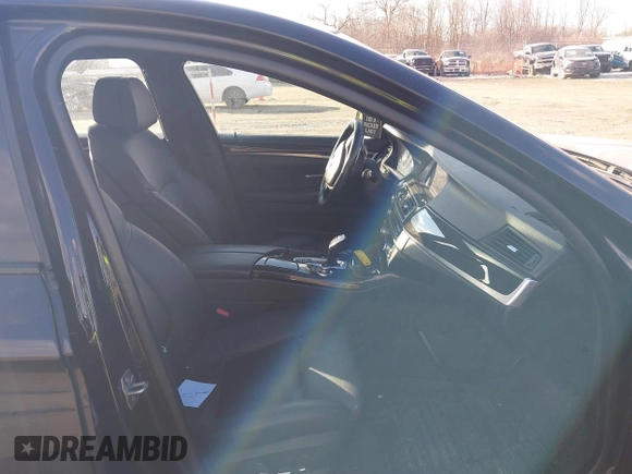 2013 BMW 5 Series 550i xDrive with VIN WBAFU9C50DDY70756, listed as a IAAI auction lot 41465006 with 161,615 mi miles and . Bid and sale history available at carsss.com. Image 5.