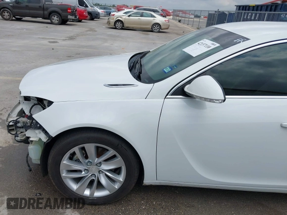 2014 Buick Regal with VIN 2G4GK5EX7E9159120, listed as a IAAI auction lot 42137110 with 188,332 mi miles. Bid and sale history available at carsss.com. Image 18.