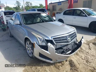 2014 Cadillac ATS Luxury RWD z VIN 1G6AB5RA9E0148018, wystawiony jako IAAI lot #41650709 z przebiegiem Nie podano mil oraz . Historia ofert i sprzedaży dostępna na DreamBid. Obrazek 1.
