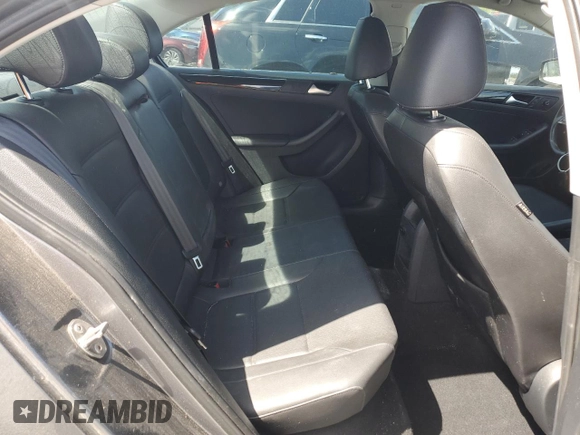 2016 Volkswagen Jetta SEL with VIN 3VWL07AJ9GM221419, listed as a Copart auction lot 52764145 with 235,301 mi miles and Clean title. Bid and sale history available at DreamBid. Image 10.