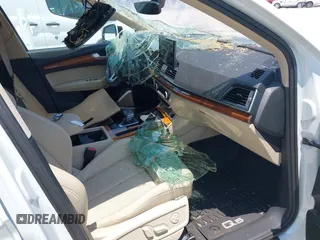 2023 Audi Q5 S line Premium Plus с VIN WA1E2AFY3P2087775, выставлен на аукционе IAAI как лот 42566888 с пробегом 10 456 миль миль и . История ставок и продаж доступна на DreamBid. Изображение 5.