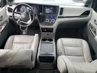 2018 Toyota Sienna XLE with VIN 5TDDZ3DC9JS196337, listed as a Copart auction lot 56890985 with 195,104 mi miles and Salvage title. Bid and sale history available at DreamBid. Image 8.