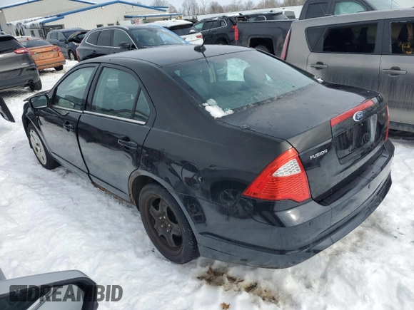 2011 Ford Fusion SE with VIN 3FAHP0HAXBR263665, listed as a Copart auction lot 45380265 with 176,991 mi miles and Clean Title. Bid and sale history available at carsss.com. Image 2.