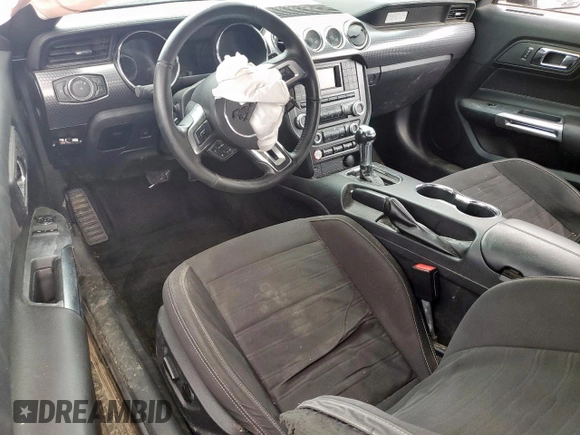 2016 Ford Mustang EcoBoost z VIN 1FA6P8TH4G5326330, wystawiony jako Copart lot #57402025 z przebiegiem 108 229 mil mil oraz Szkoda całkowita • Salvage title. Historia ofert i sprzedaży dostępna na DreamBid. Obrazek 8.
