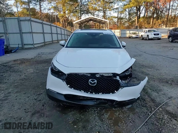 2020 Mazda CX-30 Premium with VIN 3MVDMAEMXLM102106, listed as a Copart auction lot 82964204 with 31,777 mi miles and Salvage title. Bid and sale history available at DreamBid. Image 13.