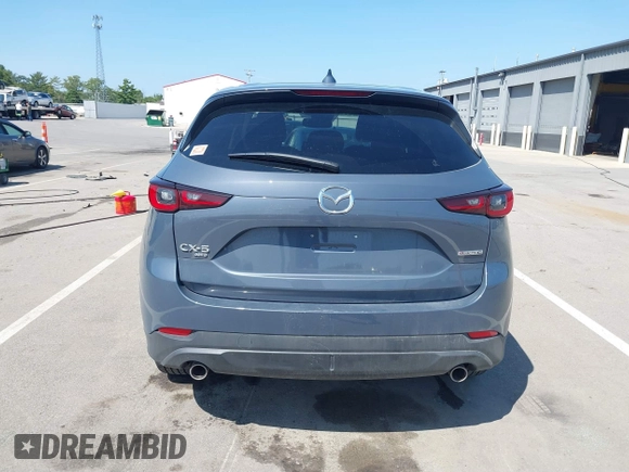 2024 Mazda CX-5 2.5 S Preferred Package with VIN JM3KFBCL6R0417863, listed as a IAAI auction lot 40169217 with 8,909 mi miles. Bid and sale history available at carsss.com. Image 16.