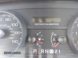 2009 Ford Police Interceptor с VIN 2FAHP71V79X138687, выставлен на аукционе IAAI как лот 41750117 с пробегом Не указан миль и . История ставок и продаж доступна на DreamBid. Изображение 15.