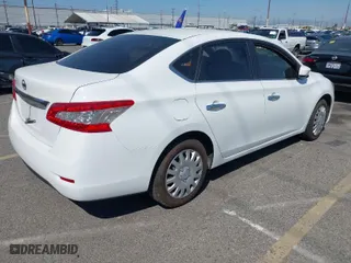 2015 Nissan Sentra S with VIN 3N1AB7AP8FY282909, listed as a IAAI auction lot 41993268 with 82,098 mi miles. Bid and sale history available at carsss.com. Image 4.