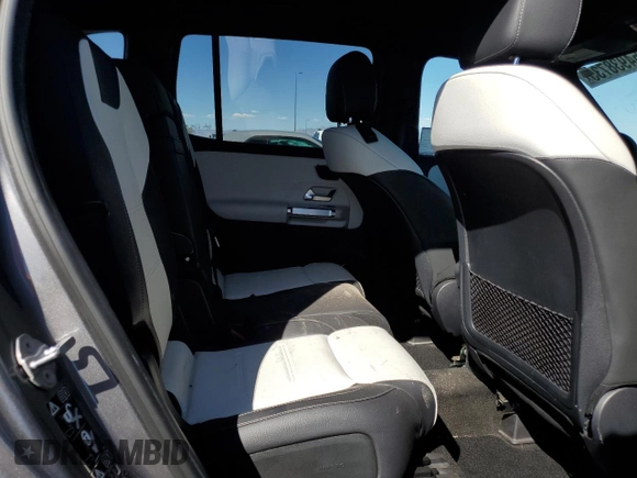 2020 Mercedes-Benz GLB 250 z VIN W1N4M4HB8LW040081, wystawiony jako Copart lot #54938735 z przebiegiem 21 634 mil mil oraz Szkoda całkowita • Salvage title. Historia ofert i sprzedaży dostępna na DreamBid. Obrazek 11.