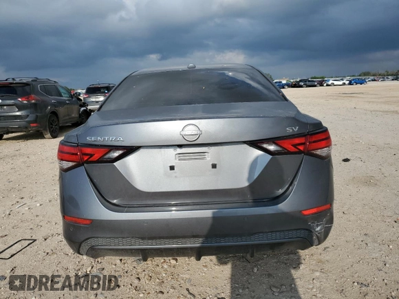 2024 Nissan Sentra SV z VIN 3N1AB8CV0RY323832, wystawiony jako Copart lot #55803155 z przebiegiem 7 346 mil mil oraz Szkoda całkowita • Salvage title. Historia ofert i sprzedaży dostępna na DreamBid. Obrazek 6.