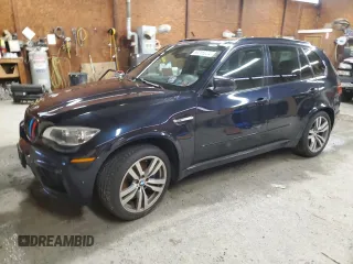 2013 BMW X5 M with VIN 5YMGY0C53DLL15708, listed as a Copart auction lot 86596204 with 178,159 mi miles and Clean Title. Bid and sale history available at carsss.com. Image 1.
