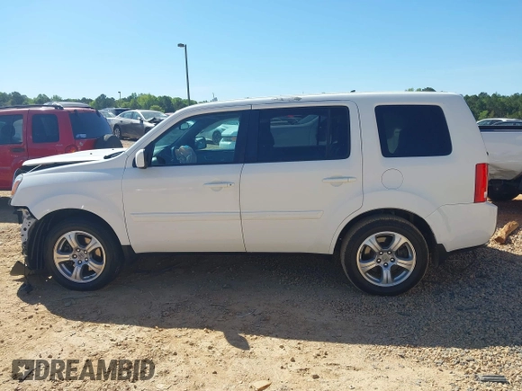 2014 Honda Pilot EX-L with VIN 5FNYF3H53EB025048, listed as a IAAI auction lot 42060266 with Not Provided miles and . Bid and sale history available at carsss.com. Image 14.
