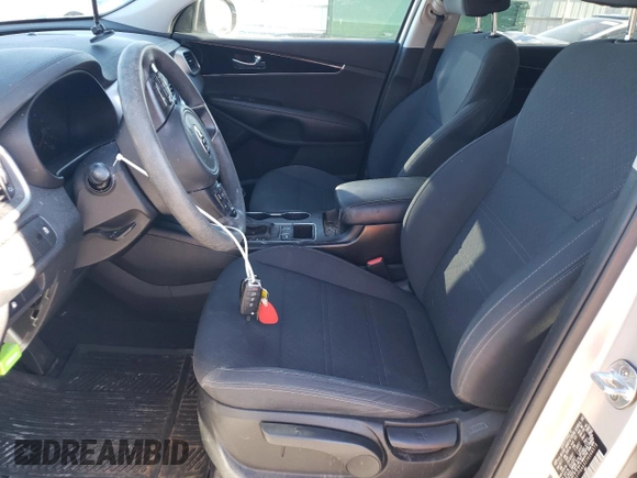 2018 Kia Sorento LX with VIN 5XYPG4A32JG368573, listed as a Copart auction lot 42456005 with 70,133 mi miles and Salvage Title. Bid and sale history available at carsss.com. Image 7.