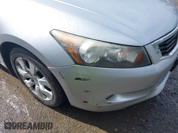 2008 Honda Accord EX-L z VIN 1HGCP36828A073076, wystawiony jako IAAI lot #42305586 z przebiegiem 308 300 mil mil oraz . Historia ofert i sprzedaży dostępna na DreamBid. Obrazek 6.