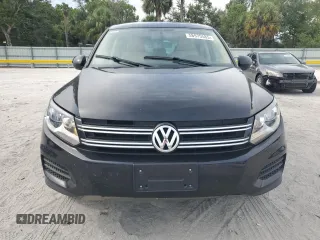 2012 Volkswagen Tiguan SE with VIN WVGAV7AX1CW557300, listed as a Copart auction lot 58975585 with 183,344 mi miles and Salvage title. Bid and sale history available at DreamBid. Image 5.