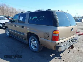 2003 Chevrolet Suburban LT z VIN 1GNFK16ZX3J197314, wystawiony jako IAAI lot #41771819 z przebiegiem 233 849 mil mil oraz . Historia ofert i sprzedaży dostępna na DreamBid. Obrazek 3.