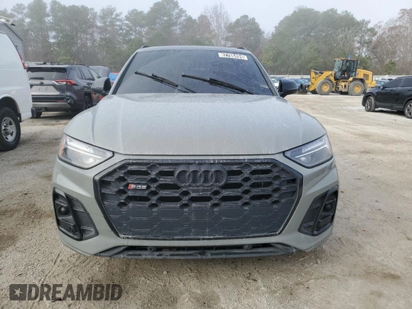 2021 Audi SQ5 Premium Plus with VIN WA1B4AFY8M2009288, listed as a Copart auction lot 82766494 with 109,196 mi miles and Clean Title. Bid and sale history available at carsss.com. Image 5.