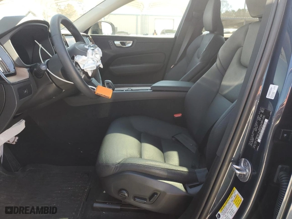 2024 Volvo XC60 Plus Dark Theme with VIN YV4L12RL2R1762432, listed as a Copart auction lot 48196165 with 8,932 mi miles and Salvage Title. Bid and sale history available at carsss.com. Image 7.