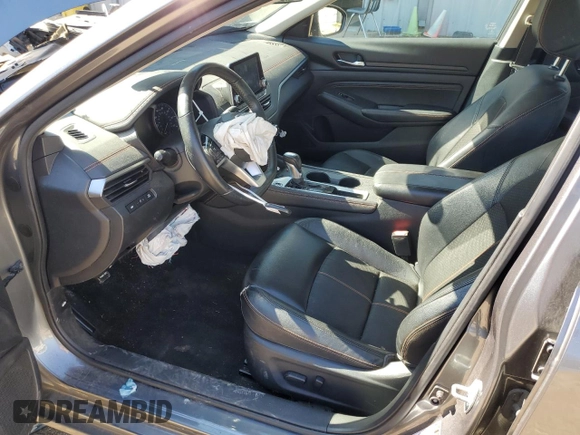 2020 Nissan Altima 2.5 SR with VIN 1N4BL4CV4LC141659, listed as a Copart auction lot 45570135 with 57,965 mi miles and Salvage Title. Bid and sale history available at carsss.com. Image 7.