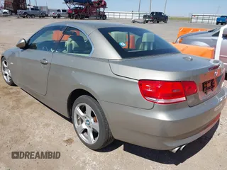 2009 BMW 3 Series 328i z VIN WBAWL13519PX25462, wystawiony jako IAAI lot #42318249 z przebiegiem 96 864 mil mil oraz . Historia ofert i sprzedaży dostępna na DreamBid. Obrazek 3.
