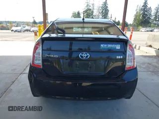 2015 Toyota Prius Four with VIN JTDKN3DU1F1899480, listed as a IAAI auction lot 42127015 with 247,659 mi miles and . Bid and sale history available at DreamBid. Image 17.