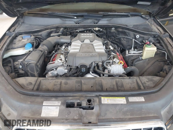 2015 Audi Q7 Premium Plus with VIN WA1LGAFE2FD020974, listed as a IAAI auction lot 42053103 with 107,013 mi miles and . Bid and sale history available at DreamBid. Image 10.