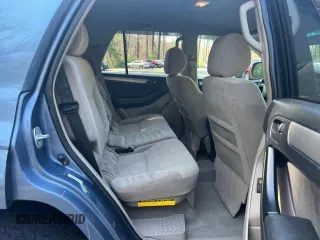 2004 Toyota 4Runner SR5 with VIN JTEBT14R340041772, listed as a Copart auction lot 54595695 with 210,561 mi miles and Clean Title. Bid and sale history available at DreamBid. Image 6.