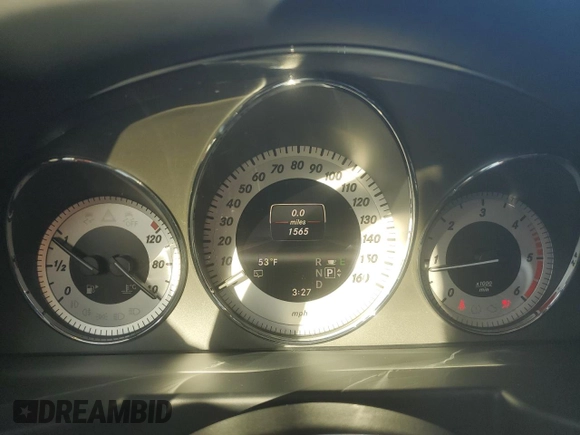 2013 Mercedes-Benz GLK 250 with VIN WDCGG0EB2DG081868, listed as a Copart auction lot 43405905 with 1,565 mi miles and Clean Title. Bid and sale history available at DreamBid. Image 9.