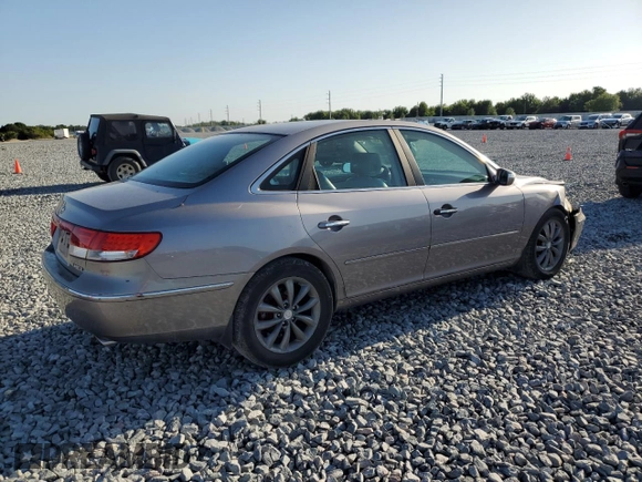 2007 Hyundai Azera SE z VIN KMHFC46F87A164195, wystawiony jako Copart lot #52500115 z przebiegiem 191 835 mil mil oraz Szkoda całkowita • Salvage title. Historia ofert i sprzedaży dostępna na DreamBid. Obrazek 3.