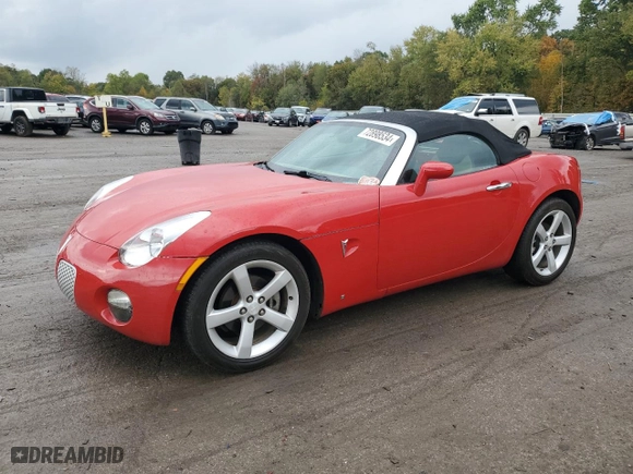2006 Pontiac Solstice with VIN 1G2MB33BX6Y111731, listed as a Copart auction lot 72898534 with 123,201 mi miles and Salvage Title. Bid and sale history available at carsss.com. Image 1.