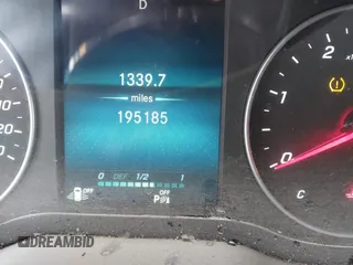 2019 Mercedes-Benz Sprinter Cargo z VIN WD4PF1CD5KT014453, wystawiony jako IAAI lot #41100495 z przebiegiem 195 185 mil mil oraz . Historia ofert i sprzedaży dostępna na DreamBid. Obrazek 15.
