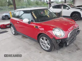 2012 MINI Hardtop with VIN WMWSU3C58CT262077, listed as a IAAI auction lot 42140178 with 70,099 mi miles and . Bid and sale history available at DreamBid. Image 1.
