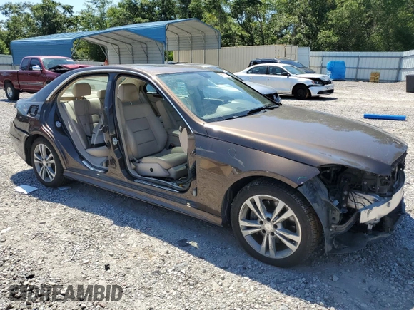 2014 Mercedes-Benz E 350 Luxury with VIN WDDHF8JB5EB004904, listed as a Copart auction lot 56923425 with 135,459 mi miles and Salvage title. Bid and sale history available at DreamBid. Image 4.