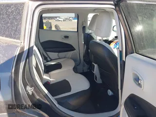 2021 Jeep Compass Latitude с VIN 3C4NJCBB1MT505864, выставлен на аукционе IAAI как лот 41851357 с пробегом 46 441 миль миль и . История ставок и продаж доступна на DreamBid. Изображение 8.