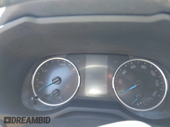 2022 Toyota RAV4 Hybrid SE with VIN 4T3T6RFV1NU068121, listed as a IAAI auction lot 42304467 with Not provided miles and . Bid and sale history available at DreamBid. Image 15.