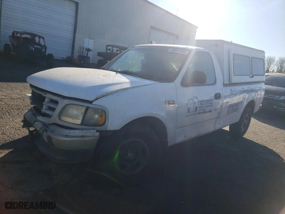 1999 Ford F-150 Work Series with VIN 1FTRF17W9XKB35000, listed as a Copart auction lot 86001964 with 155,055 mi miles and Salvage Title. Bid and sale history available at carsss.com. Image 1.