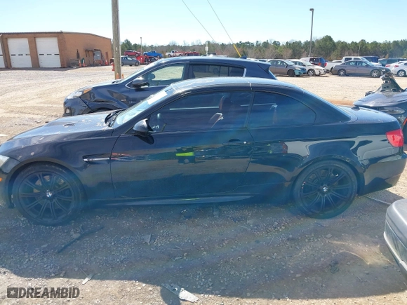 2011 BMW M3 with VIN WBSDX9C56BE584976, listed as a IAAI auction lot 41681770 with 110,422 mi miles. Bid and sale history available at carsss.com. Image 14.