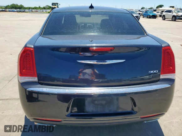 2016 Chrysler 300 Anniversary Edition z VIN 2C3CCAAG4GH181278, wystawiony jako Copart lot #57705655 z przebiegiem 254 443 mil mil oraz Czysty tytuł • Clean title. Historia ofert i sprzedaży dostępna na DreamBid. Obrazek 6.