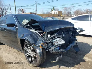 2014 Chrysler 300 with VIN 2C3CCAAG3EH285743, listed as a IAAI auction lot 41773664 with 182,034 mi miles. Bid and sale history available at carsss.com. Image 18.