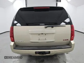2007 GMC Yukon SLT with VIN 1GKFC13J77R132288, listed as a Copart auction lot 46817645 with 218,494 mi miles and Clean Title. Bid and sale history available at carsss.com. Image 6.