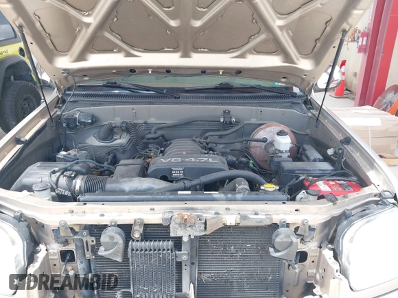 2005 Toyota Tundra SR5 with VIN 5TBET34115S494061, listed as a IAAI auction lot 42307970 with 218,034 mi miles and . Bid and sale history available at DreamBid. Image 10.