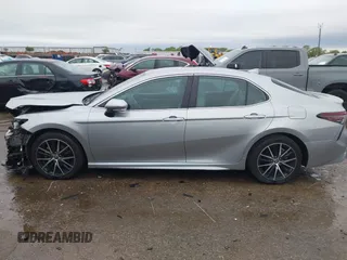 2022 Toyota Camry SE with VIN 4T1G11AKXNU697576, listed as a IAAI auction lot 41947082 with 67,199 mi miles and . Bid and sale history available at DreamBid. Image 14.