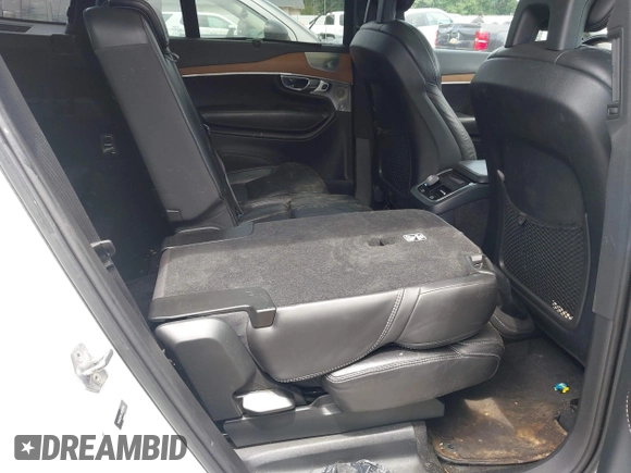 2016 Volvo XC90 T6 Inscription with VIN YV4A22PLXG1015164, listed as a IAAI auction lot 42592321 with 148,132 mi miles and . Bid and sale history available at DreamBid. Image 8.