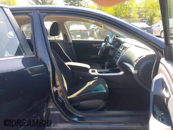 2013 Nissan Altima S with VIN 1N4AL3AP0DC279744, listed as a IAAI auction lot 42193030 with 119,741 mi miles and . Bid and sale history available at DreamBid. Image 5.